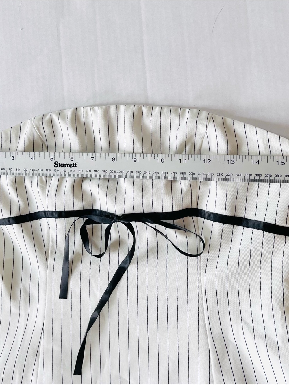 NWT More to Come white pinstriped strapless dress with bow M - Picture 13 of 15